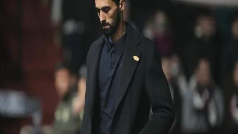 巴塞罗那续约弗里克至2028年，含一年续约权